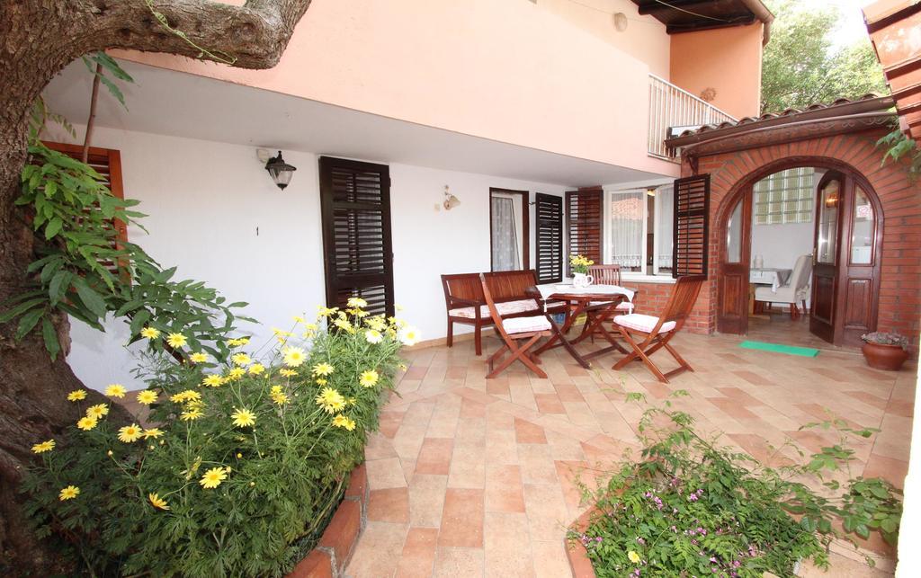 Apartments Villa Lucu Rovinj Eksteriør billede