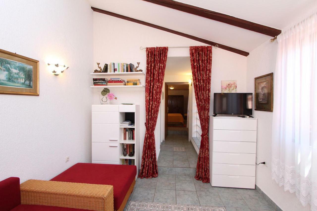 Apartments Villa Lucu Rovinj Eksteriør billede