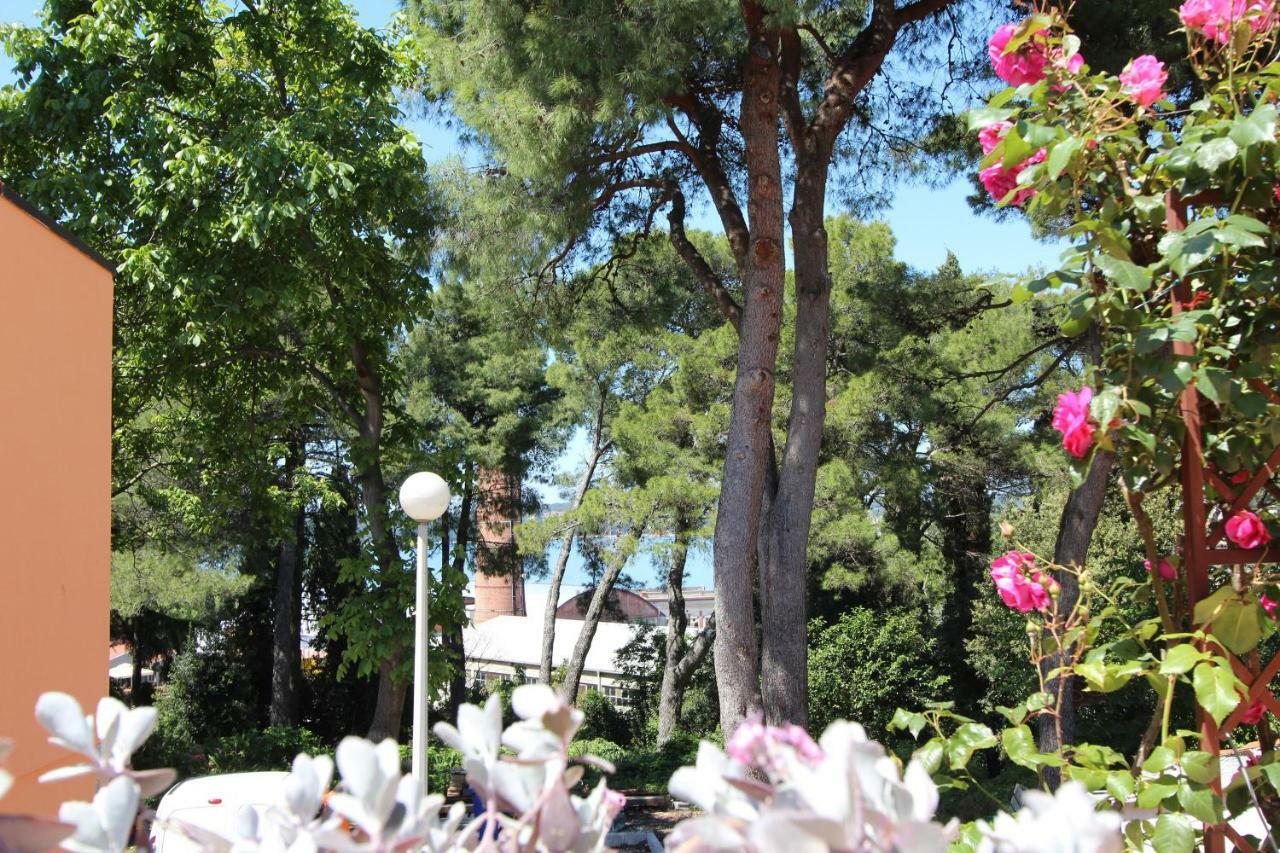 Apartments Villa Lucu Rovinj Eksteriør billede