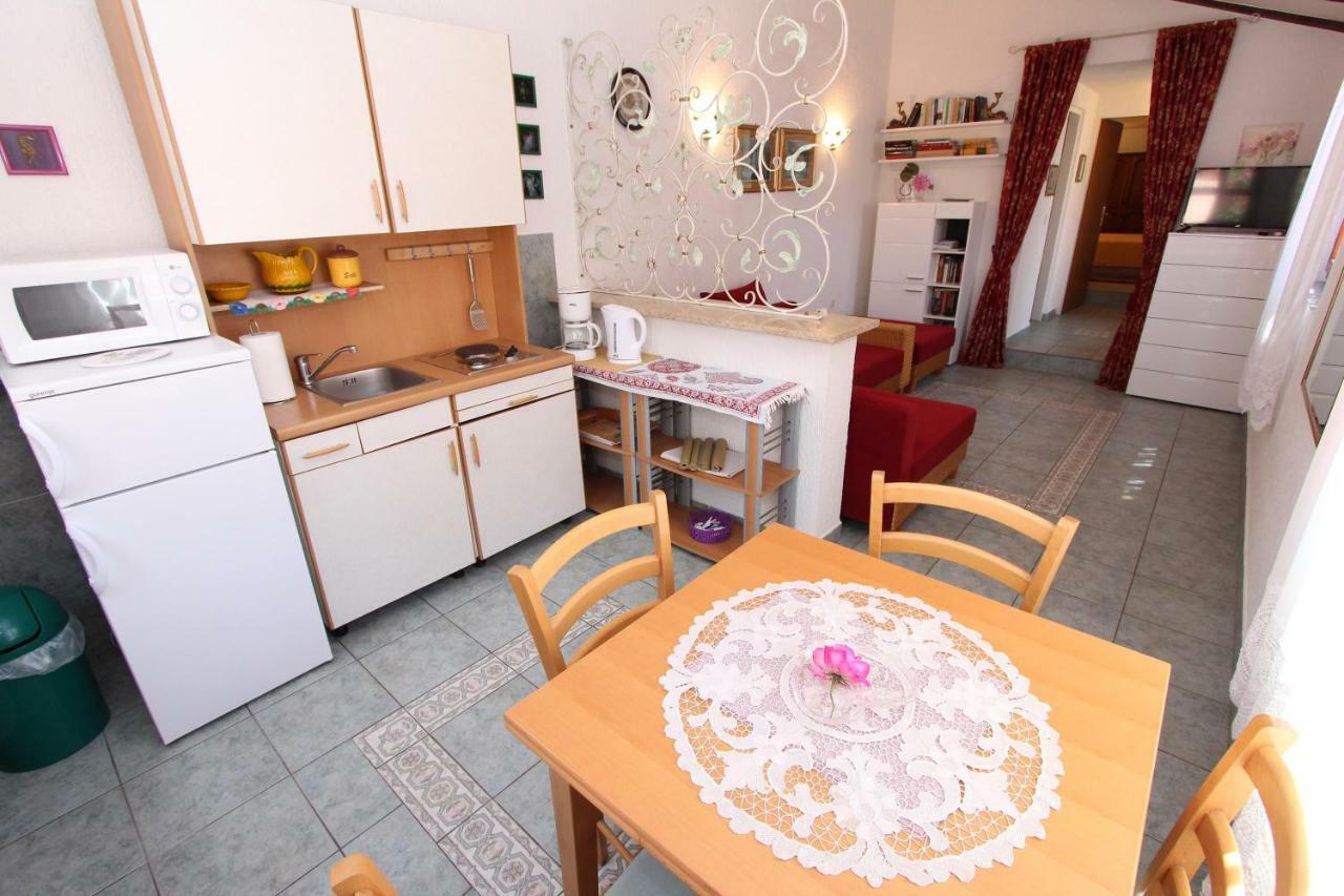 Apartments Villa Lucu Rovinj Eksteriør billede